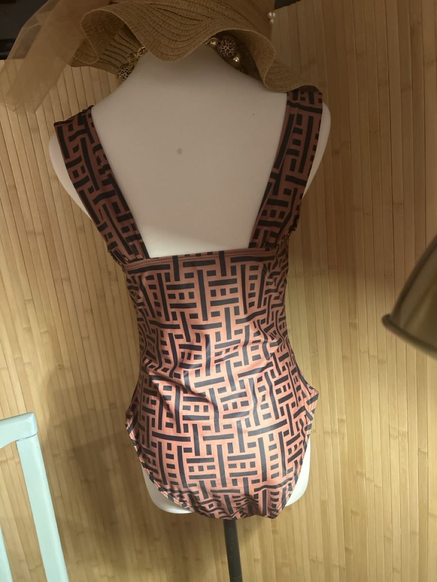 Costumi da bagno & Bikini: Moderner Badeanzug Grösse L Neu – Nuovo e nell'imballaggio originale da Bettlach venduto da Aresdiego 2