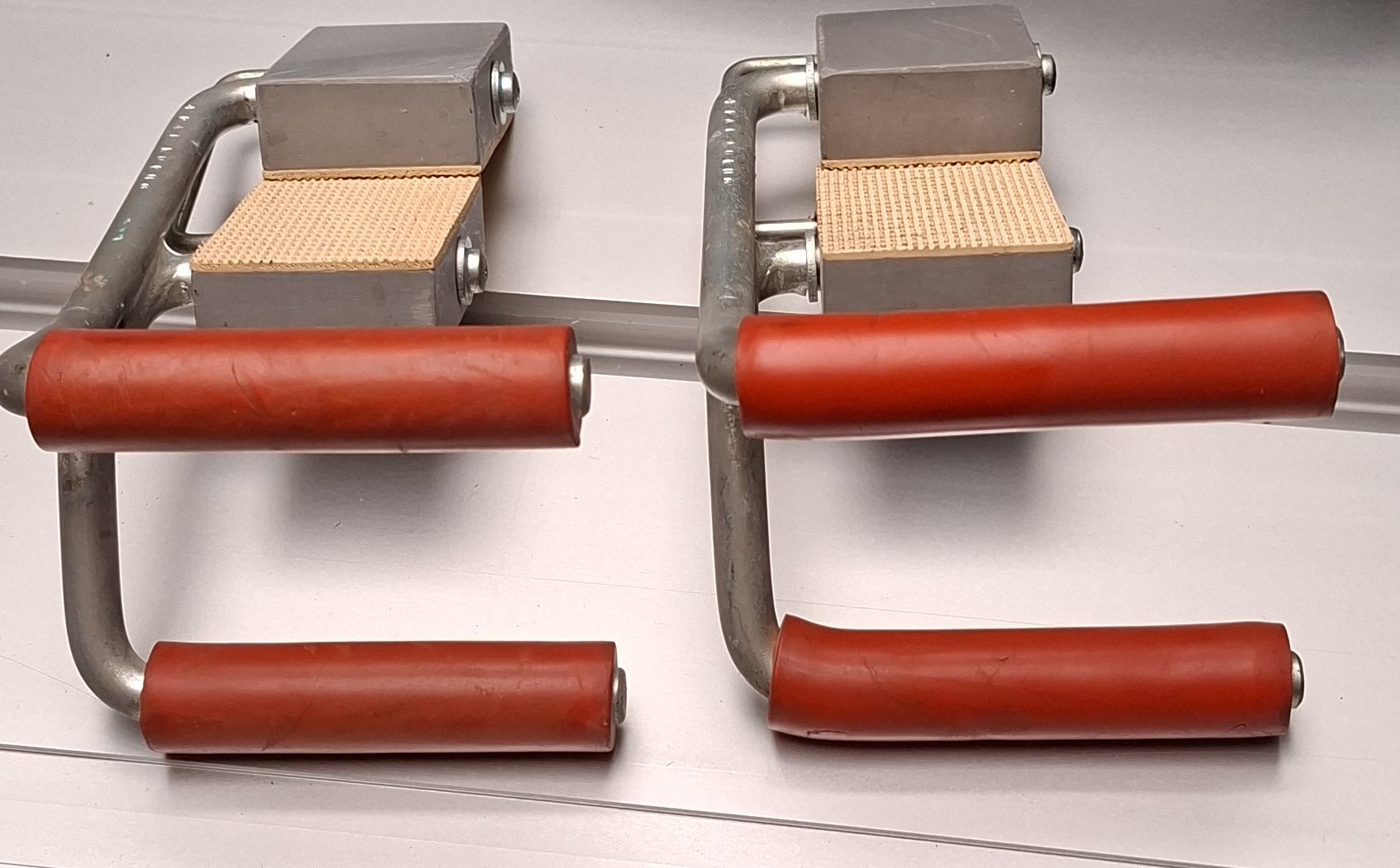 Produktbild von VSPLJQRXY Gummiplatten 200x200mm – Stoßdämpfungsblock, 1–40 Mm Dick, Für Möbel, Maschinen & Transport
