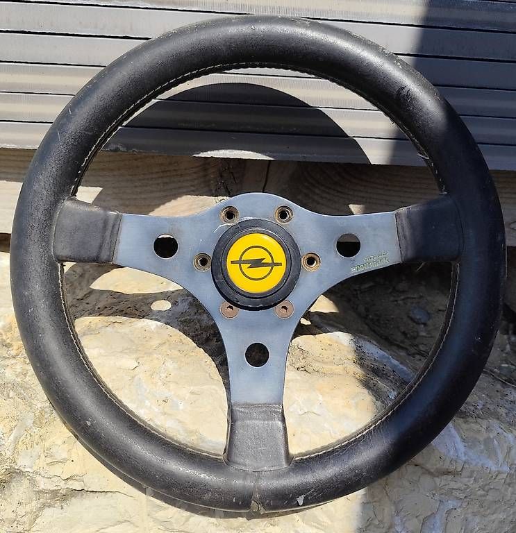 Alle Autoersatzteile: Volant sport – Gebraucht aus Arbaz von diabolo28