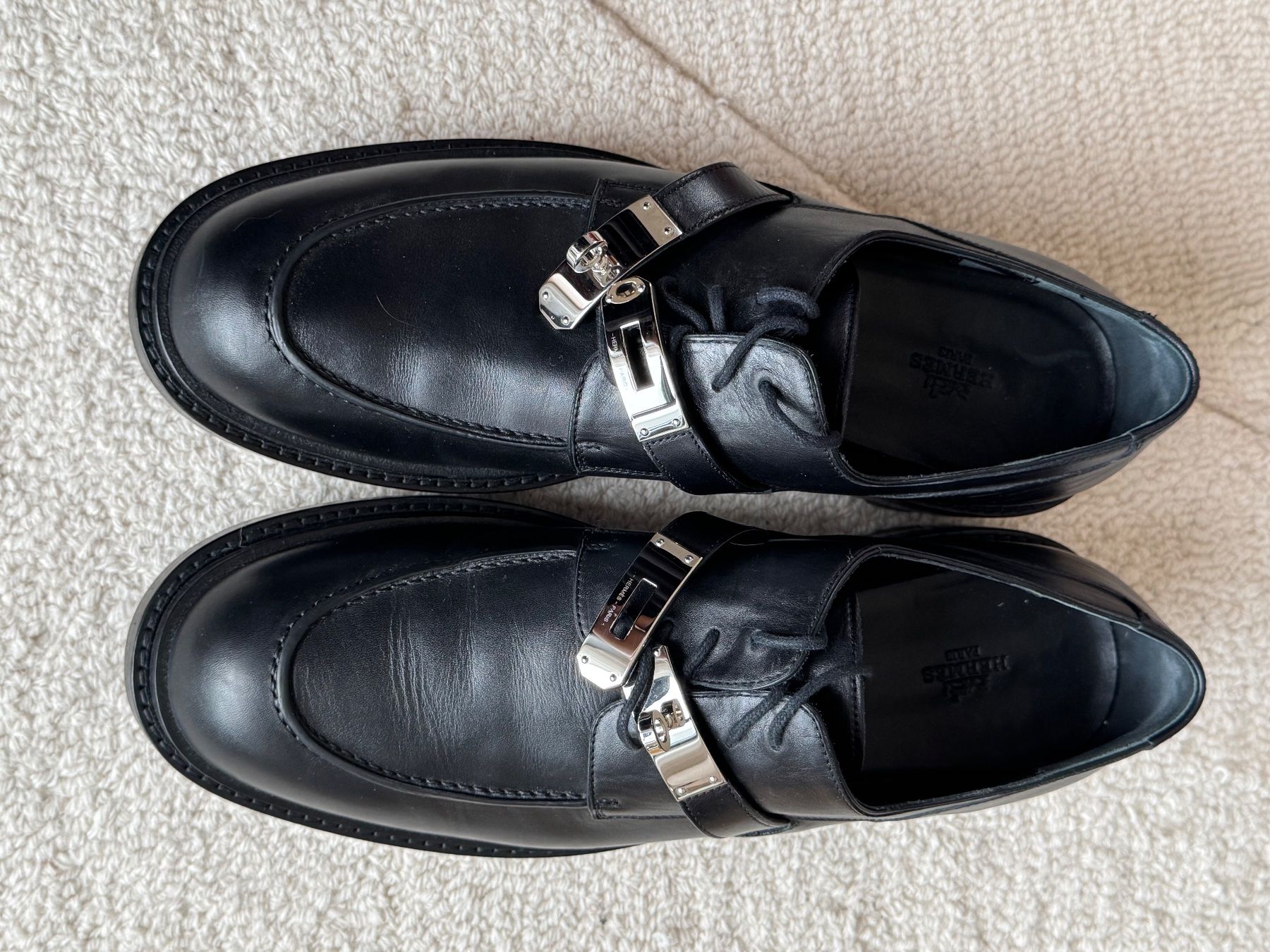 Hermès Herrenschuhe: Hermès derbies first – Neu (gemäss Beschreibung) aus La Chaux-de-Fonds von ana_dpy8