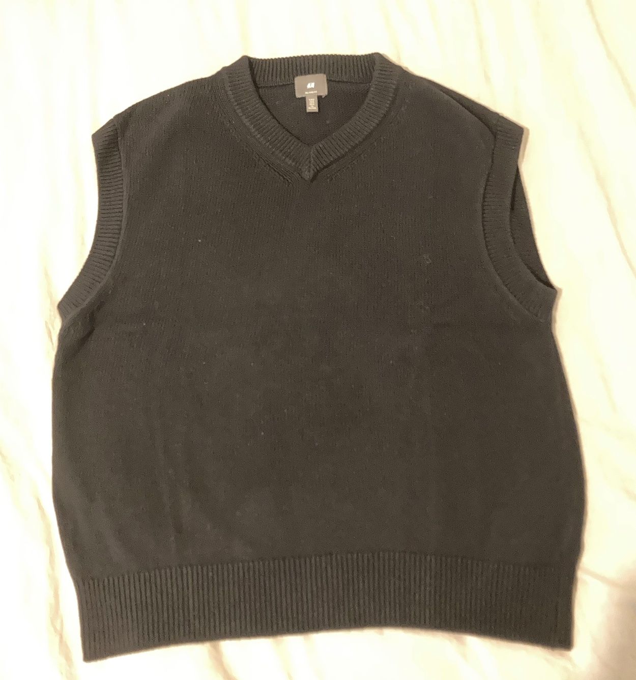 Gilet & Giacche: Schwarze Baumwollweste von HM – Usato da Zuerich venduto da A.Snd.C