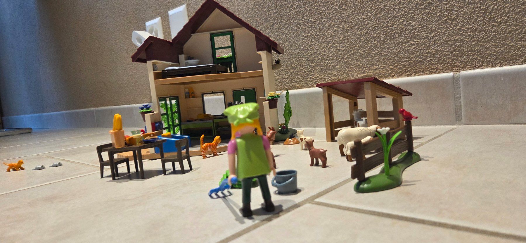 Playmobil Jouets: Playmobil Bauernhaus – D'occasion à Widen par Cariff 5