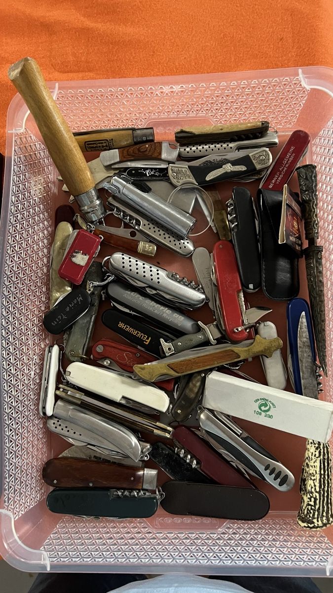 Coltelli tascabile: Lot Schwezer Messer & diverses – Usato da Rothrist venduto da Tessin1973 2