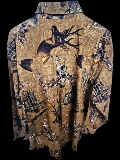 Camicie: Rugged Earth Outfitters Jagdmuster Button-Down-Hemd – Usato da Zug venduto da vinokilo 3