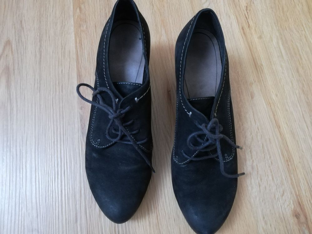 Chaussures femmes: Tamaris Lederschuhe m. Absatz elegant Büro Freizeit Vintage – D'occasion à Bütschwil par man_7zly