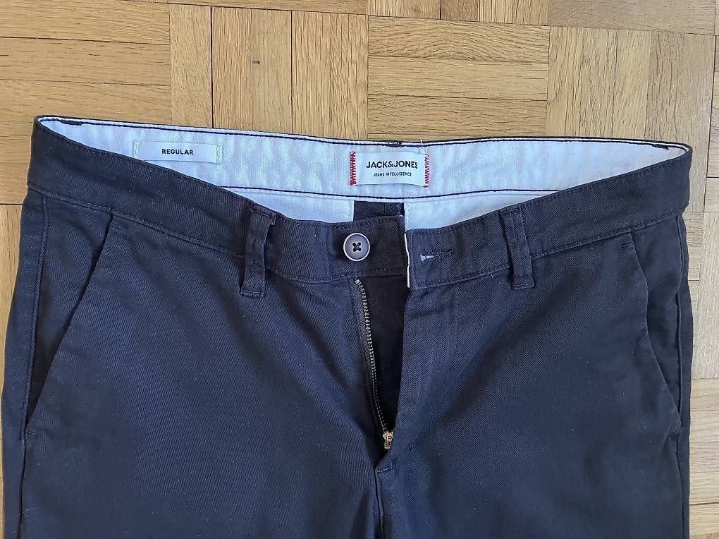 Pantaloni: Jack&Jones Hose Schwarz Regular 31x32 – Usato da Zürich venduto da pas_y6lb 2