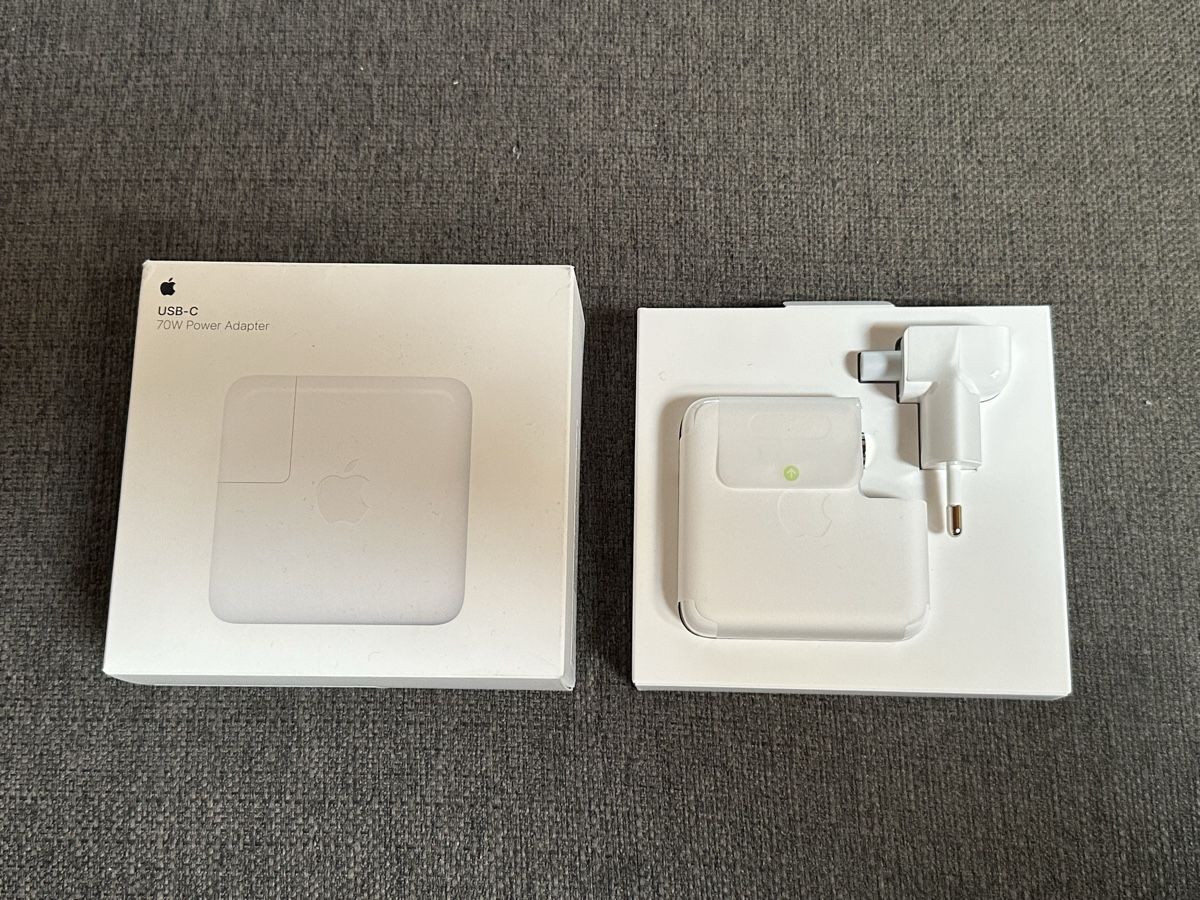 Apple Unità & Adattatore: 70W USB-C Apple Power Adapter Charger MacBook iPad iPhone – Nuovo e nell'imballaggio originale da St. Gallen venduto da S_rnw2