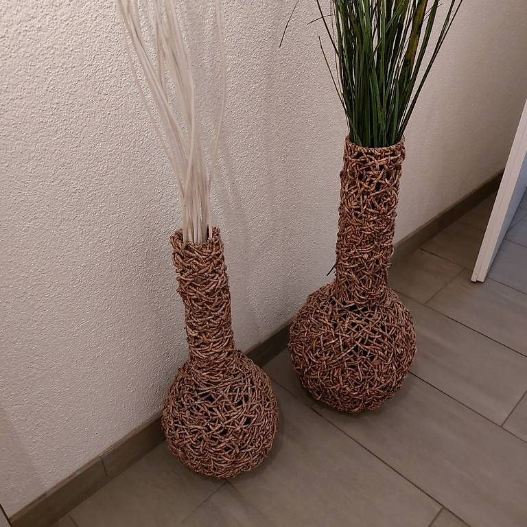 Vase & Récipients: 2 Deko Vasen – D'occasion à Bellikon par Anithom