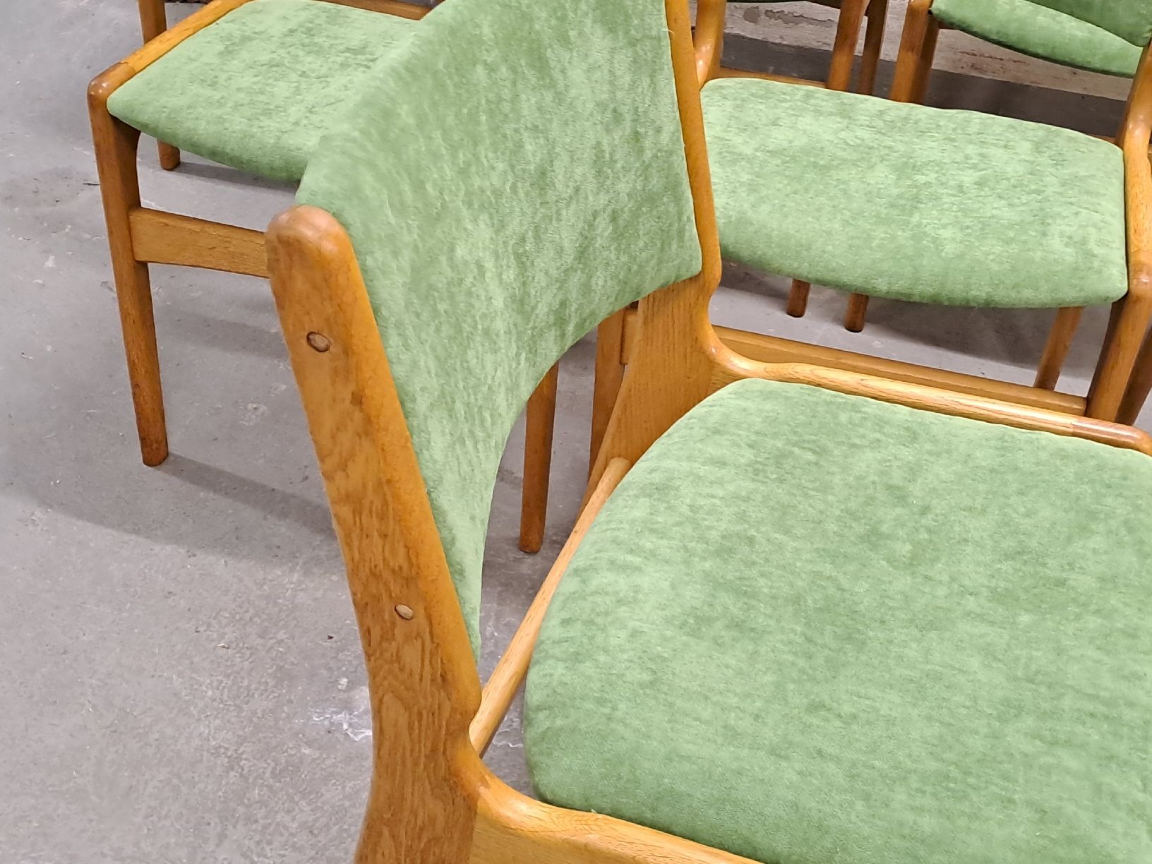 Sedie: 8 chaises danoises vintage design E. Buch 1960 – Usato da Le Grand-Saconnex venduto da danmarin 3