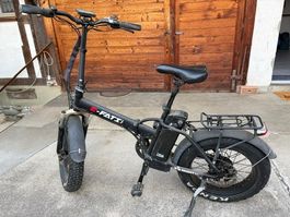 E-Fatbike E-Fati faltbar Schwarz mit Gepäckträger