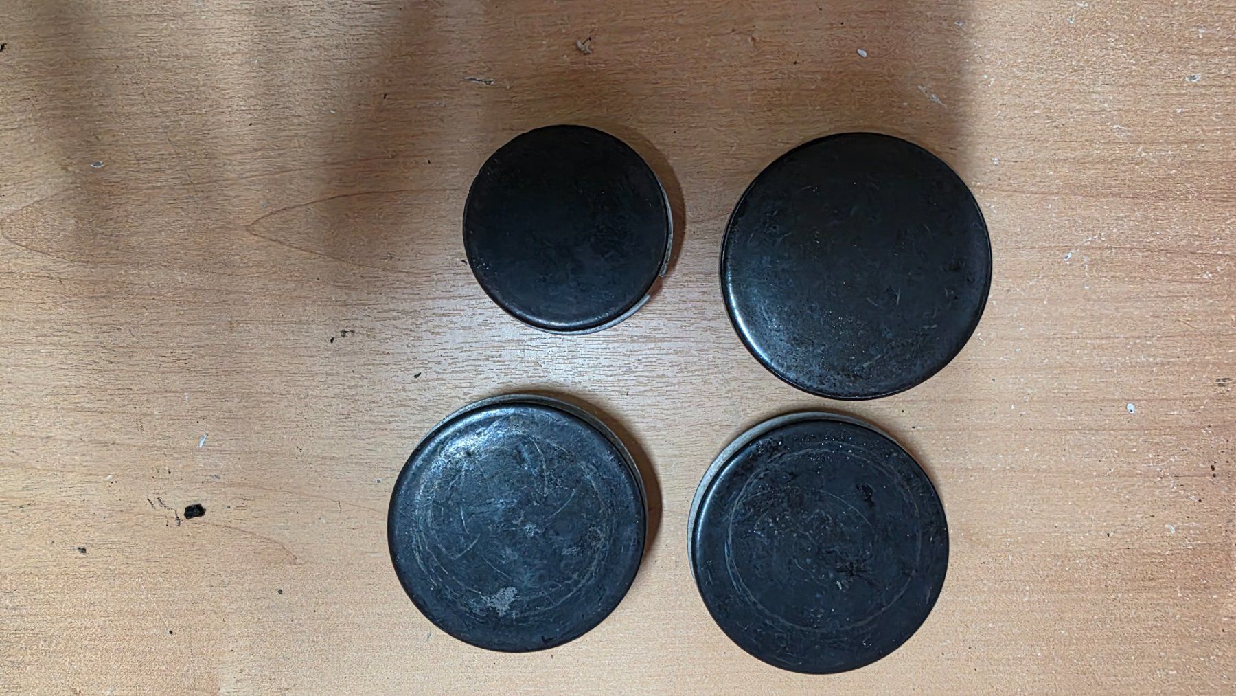 Herde: Electrolux Lot de 4 plaques de cuisson gazinière – Gebraucht aus Bionnens von Meg011