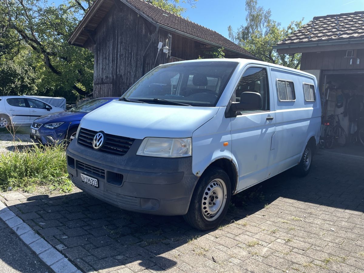 VW Automobili: VW T5 2.5 TDI  4 Motion – Difettoso da Mönchaltorf venduto da Cooltomike 1