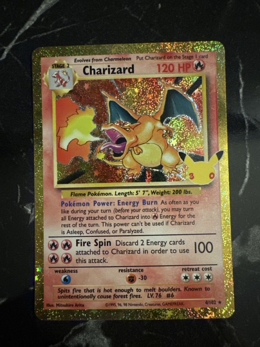 Pokémon Carte collezionabili: Charizard pokemon  – Nuovo (secondo la descrizione) da La Chaux-de-Fonds venduto da Fooleee