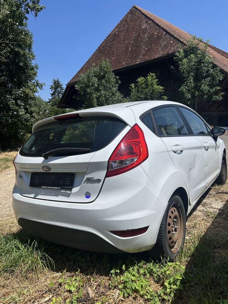 Ford Automobili: Ford fiesta 1.25 – Difettoso da Bassecourt venduto da salvo190 3