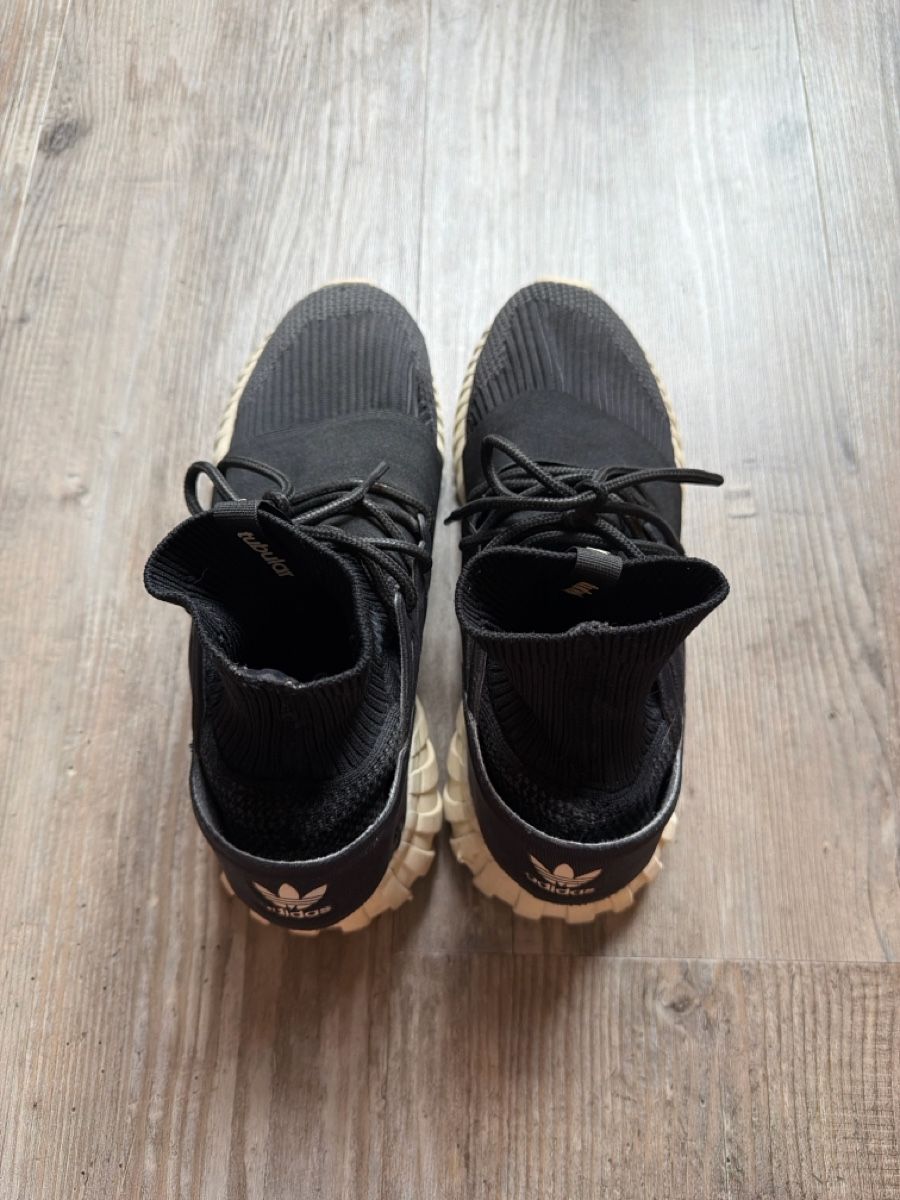 Adidas Herrenschuhe: Adidas Sneaker (43 1/3) – Gebraucht aus Grabs von sacha_rtb 4