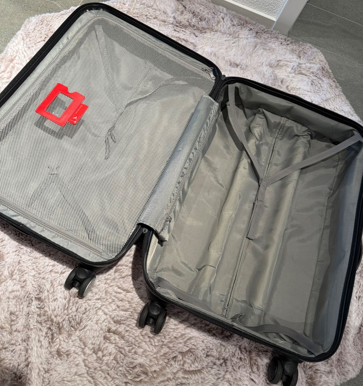 Reisekoffer: Koffer – Gebraucht aus Walenstadt von ann_qsm8 1