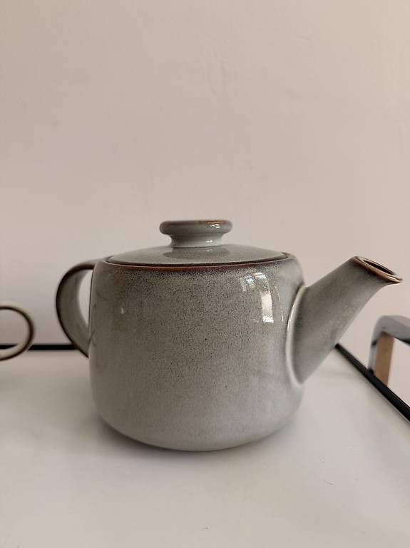 Ikea Teekannen: GLADELIG Krug Teekrug Ikea grau – Gebraucht aus Bern von bierko