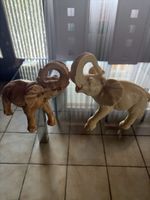 Zwei Elefantenfiguren Elfenbein Optik