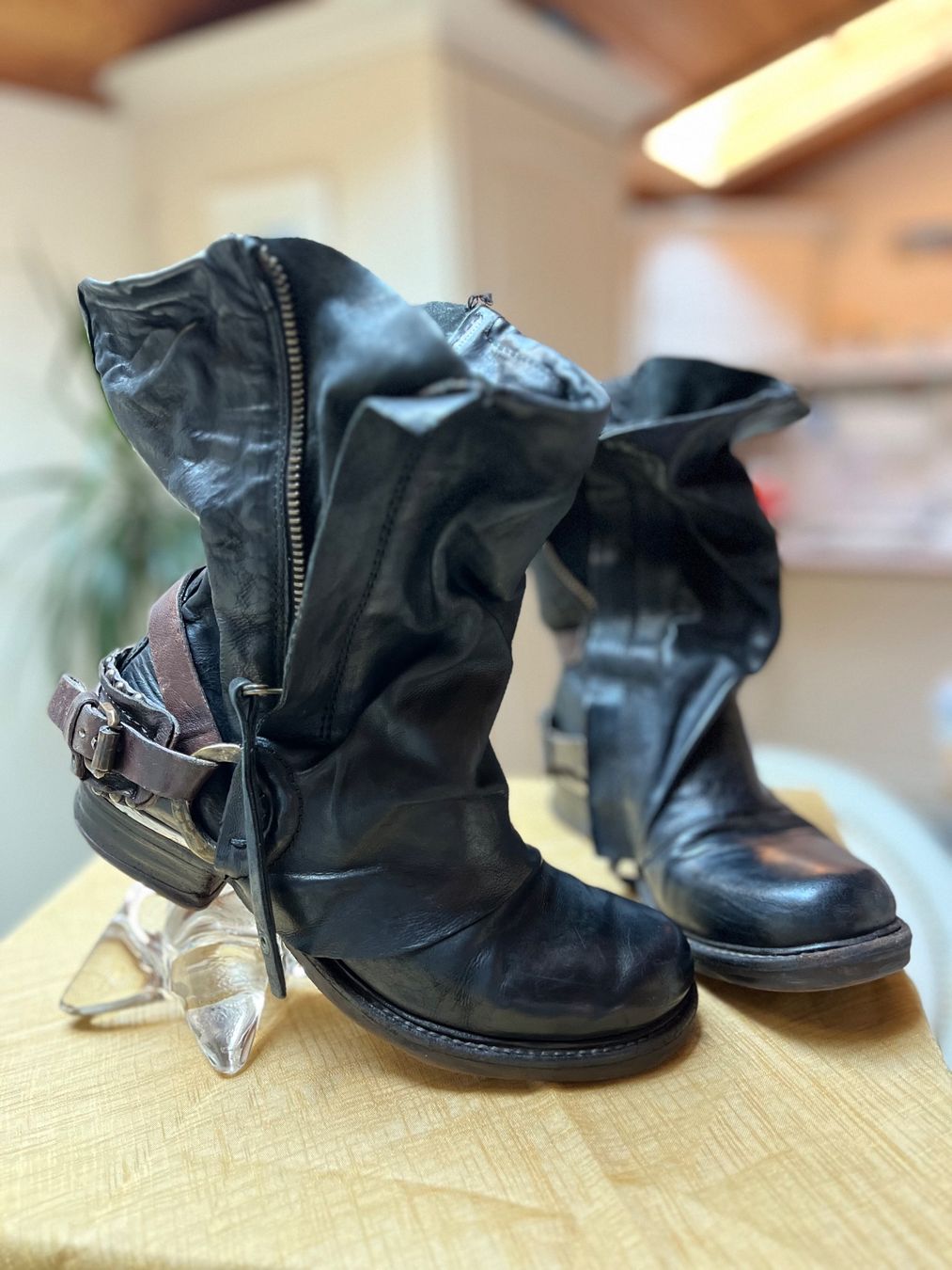 A.S.98 Chaussures femmes: Bottine biker en cuir – D'occasion à Sion par dol_v5bk