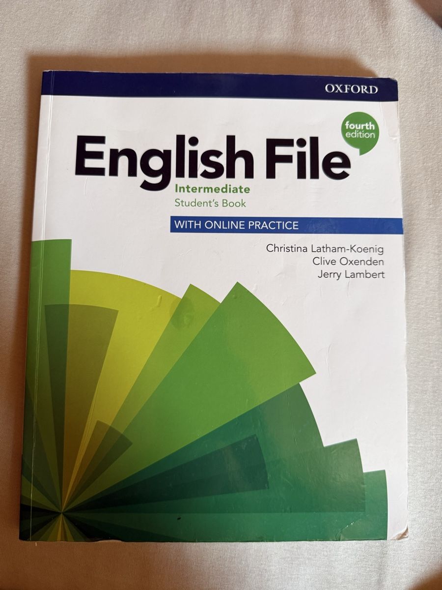 Bücher: English File Intermediate Student's Book 4th Ed. – Gebraucht aus Sarnen von ale_7ph7