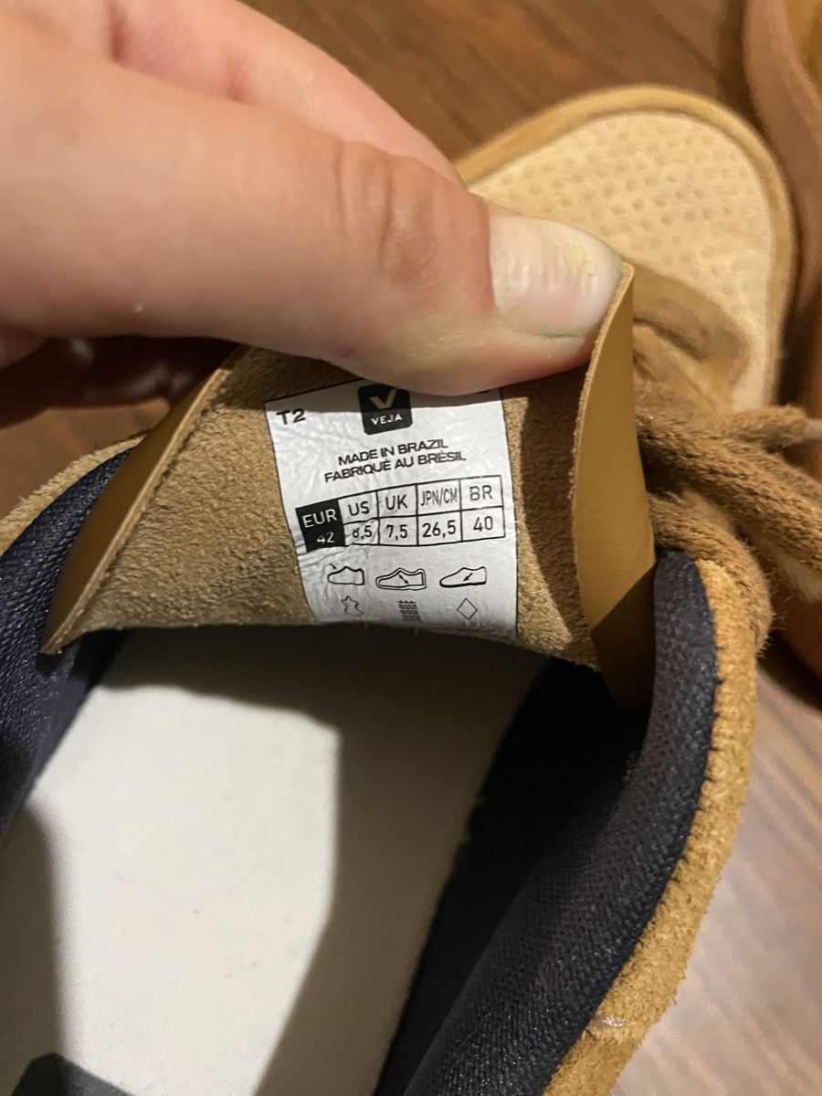 Veja Herrenschuhe: chaussure veja brunes basses – Gebraucht aus Lausanne von ps5_d2pw 3