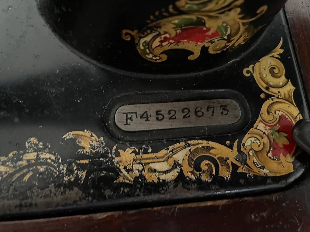Macchine da cucire: Machine à coudre Singer peu commune de 1913 – Usato da Ecublens VD venduto da r0c_872m 3