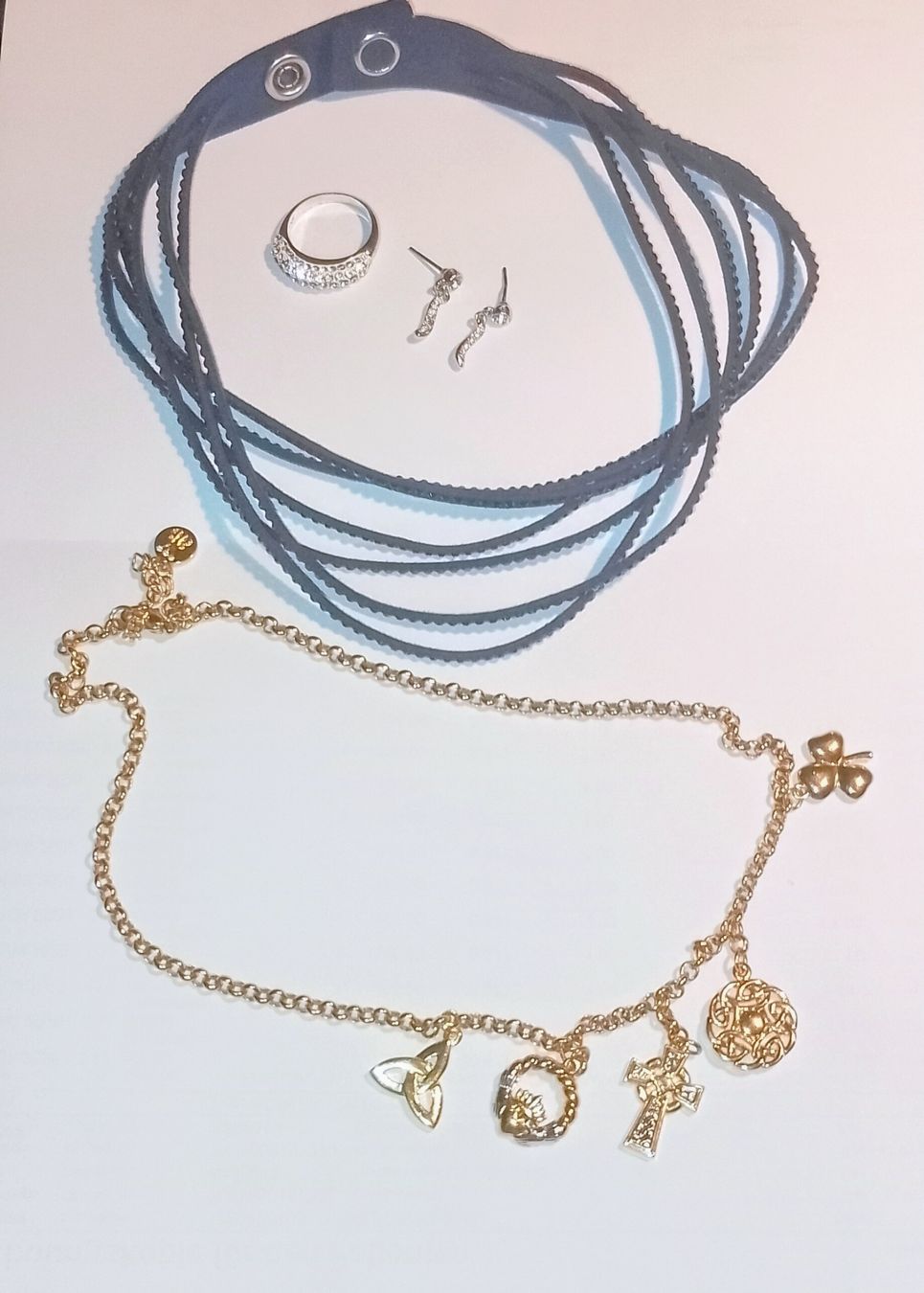 Swarovski Sonstiger Schmuck: set Swarovski, Brooks Bentley  – Gebraucht aus Therwil von col_m6rx