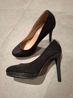 Pumps schwarz Glitzer Absatz neuwertig