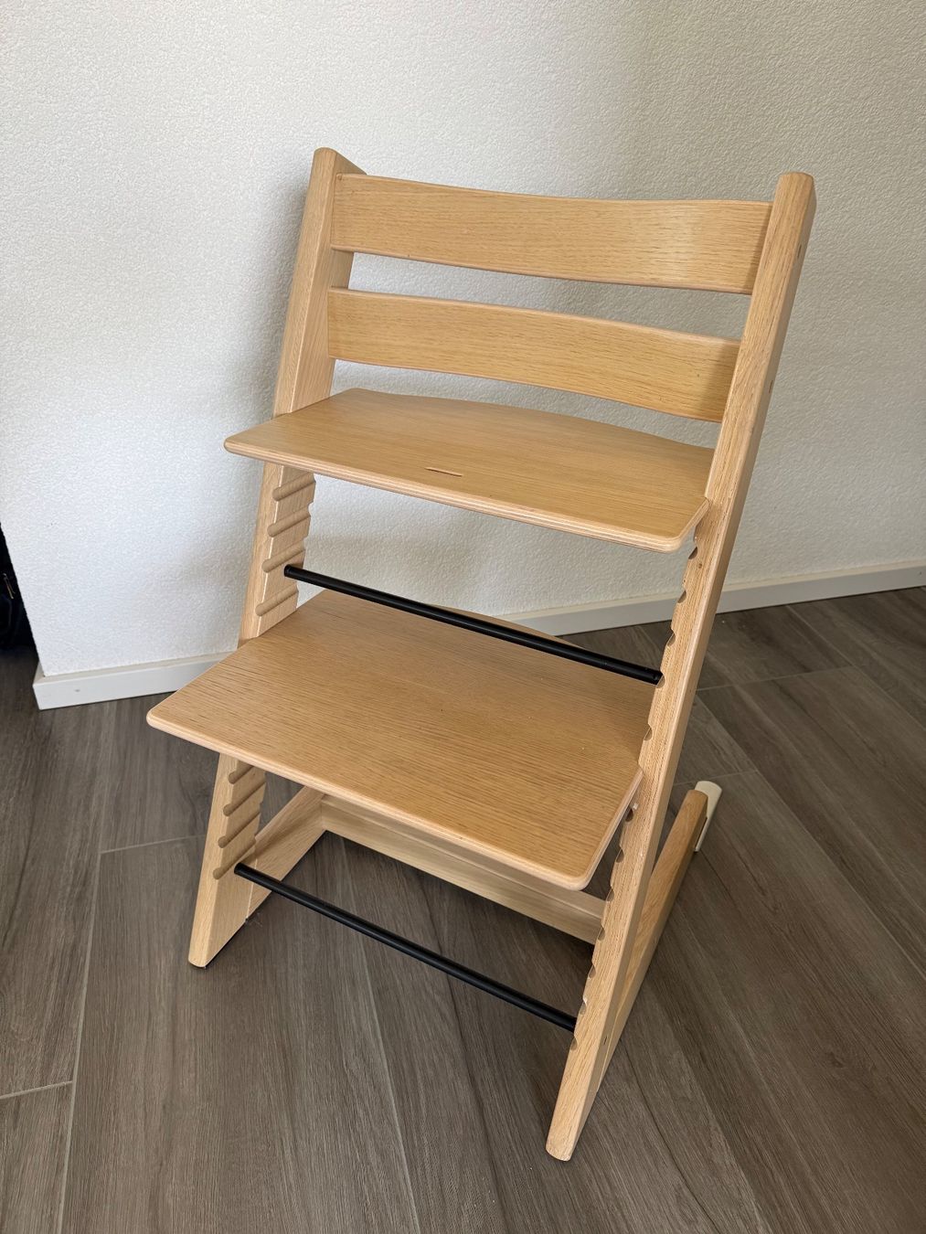 Stokke Chaises hautes: Tripp Trapp Eiche Natur – D'occasion à Muttenz par nafnafnaf