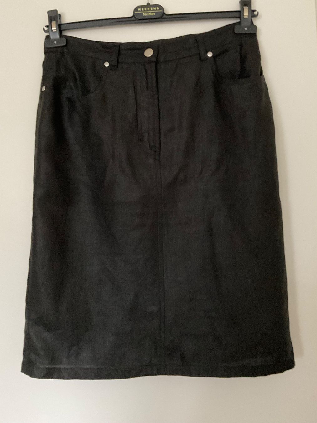 Max Mara Gonne: Max Mara Leinen Rock Gr 40 schwarz – Usato da Urdorf venduto da alda02 2
