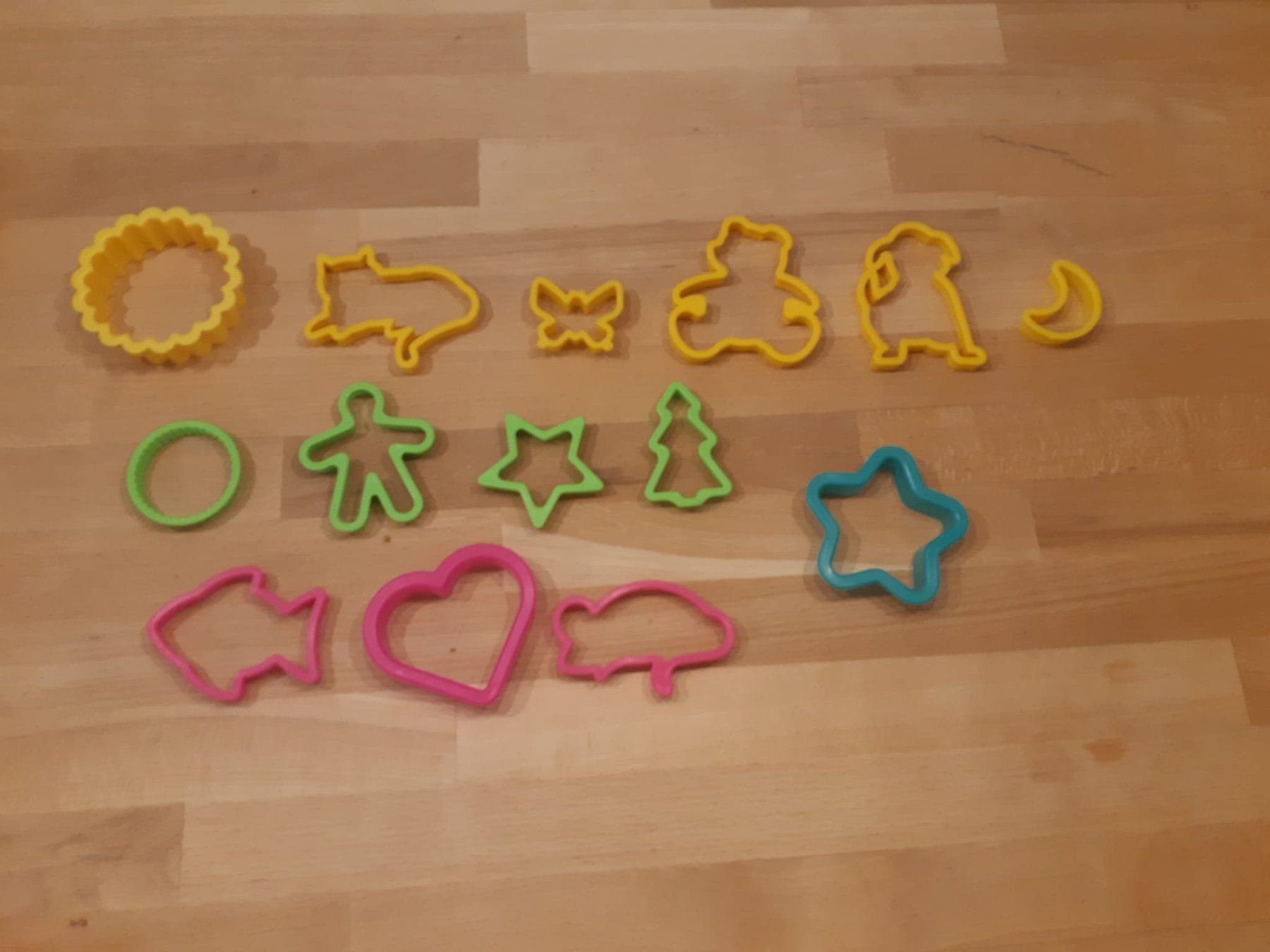 Play-Doh Spielzeuge: Play-Doh Formen – Gebraucht aus Thundorf von sondeben 1