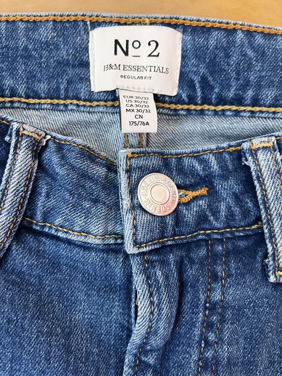H&M Lotti & Set di vestiti: Set de 3 jeans H&M garçon T.29-30/32 – Usato da Romont FR venduto da cat_j6ww 2