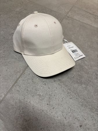 Casquette blanche adulte ou ado neuf