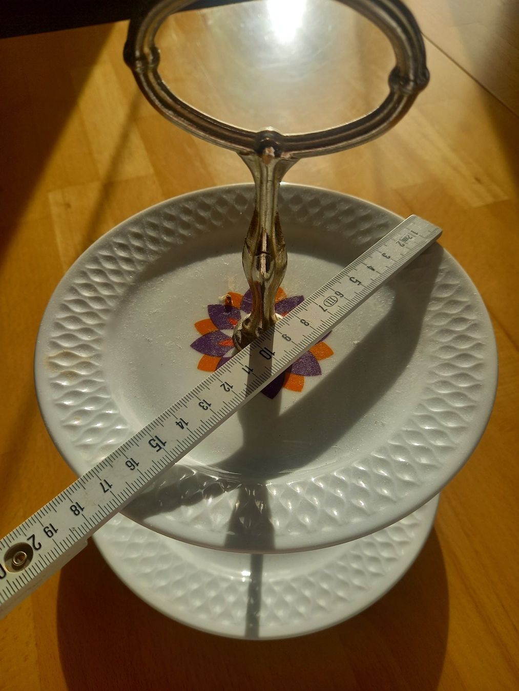 Teller: Etagere – Gebraucht aus Vilters von Fleiflomi 2
