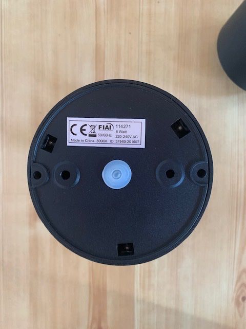 Lampes: neue Gartenstehlampe – Neuf avec emballage d'origine à Menzingen par MUNTERwegs 3