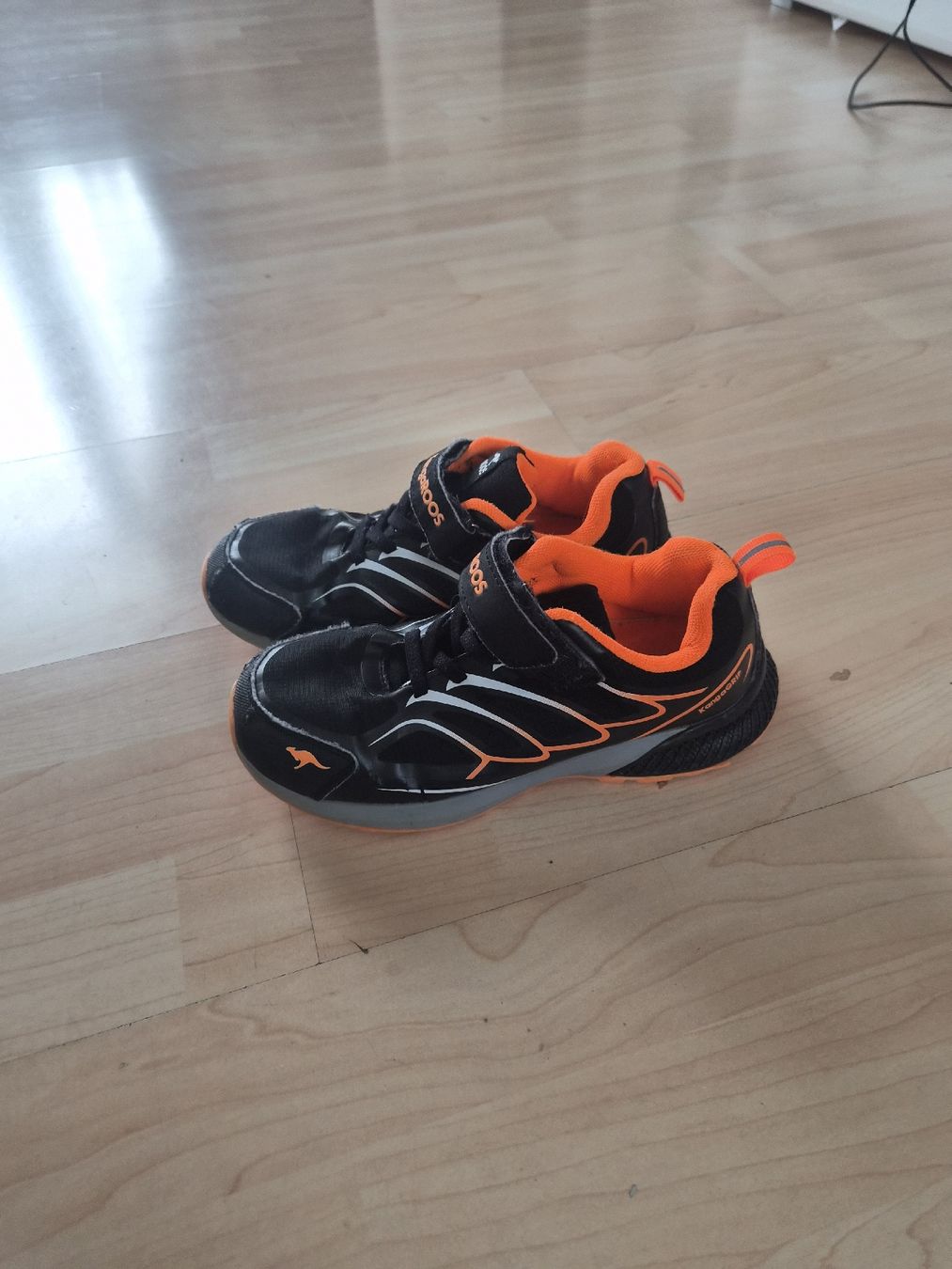Scarpe per ragazzi: kangaroos schuhe – Usato da Langenthal venduto da lma_tv7c 1