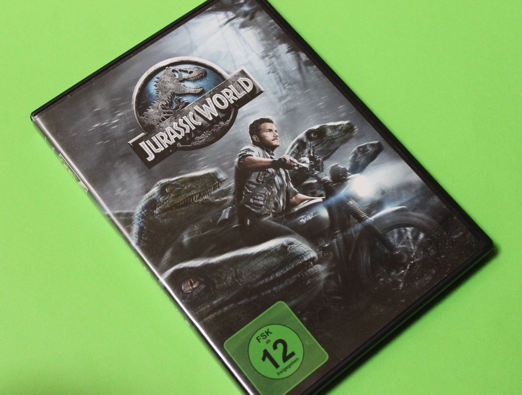 Tutti i DVDs: JURASSIC WORLD DVD – Usato da Tübach venduto da JamesStone