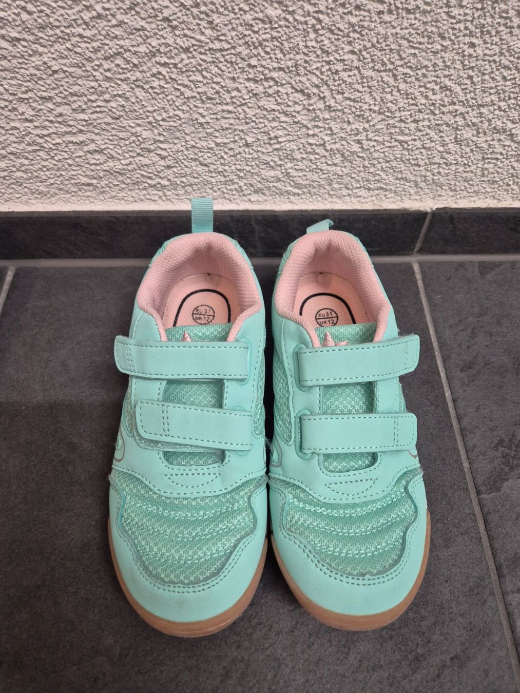 Scarpe per ragazze: Hallenturnschuhe von Lico, Gr.31 – Usato da Basel venduto da Misoppe