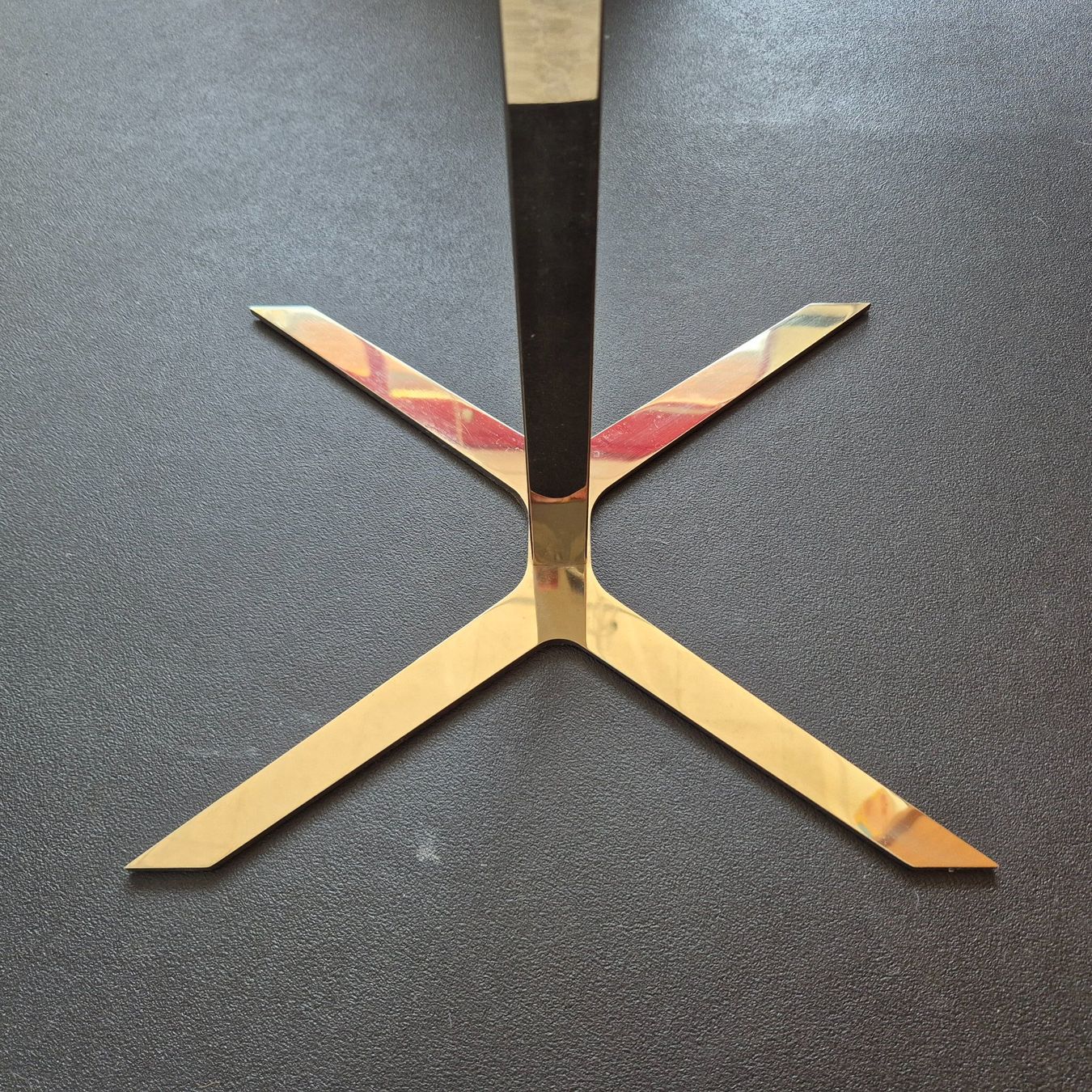 Tavoli: Plexiglas Design Stehtisch Beistelltisch Acryl Tisch – Usato da Nottwil venduto da Wondewa-Shop 3