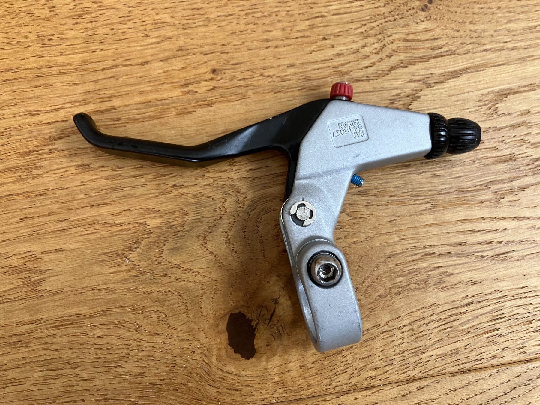 Pezzi di ricambio: Avid Speed Dial 5 Bremshebel – Usato da Obermumpf venduto da Estrela67 5