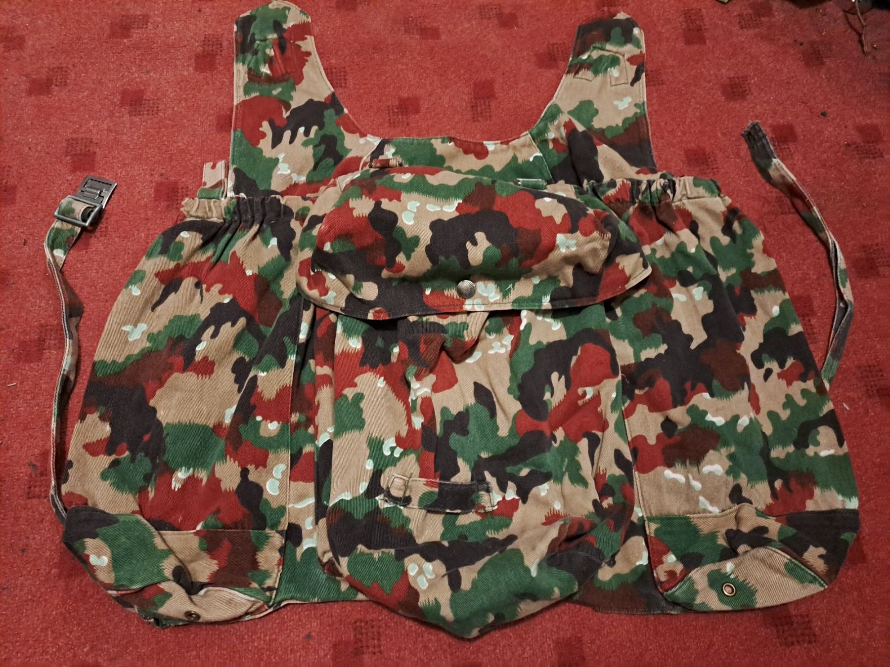 Schweizer Armee Uniformi: Militär Kampfrucksack 55 , Neuwertig – Usato da St.Gallen venduto da Infanteriewerk