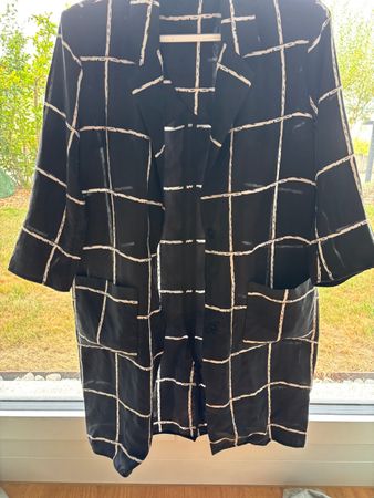 Seidenjacke