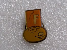 Ansteckpin 144: F