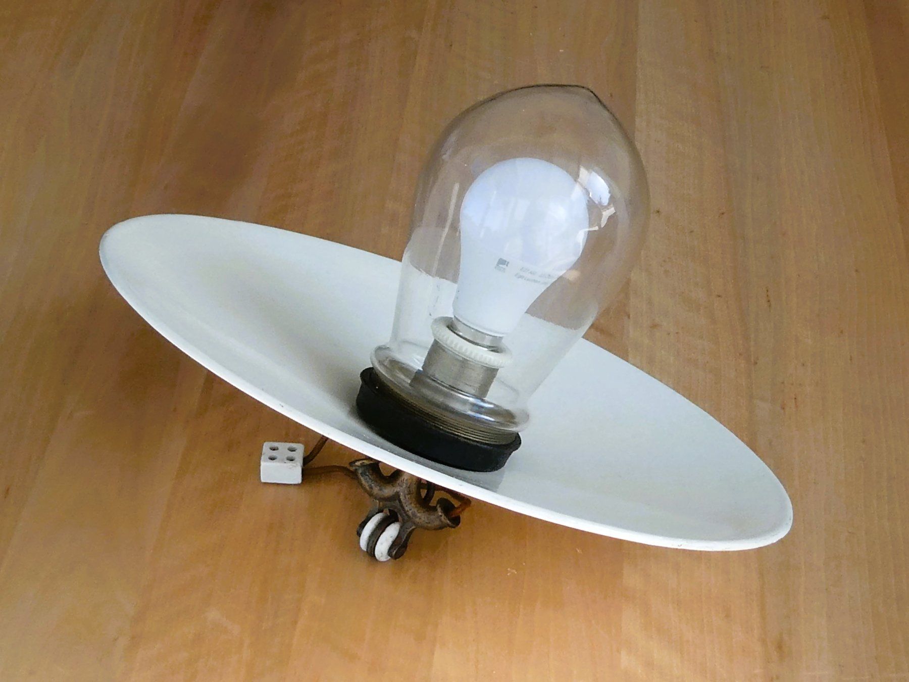 Lampade: Stalllampe gross antik – Usato da Beromünster venduto da legolas_mt-gd 1