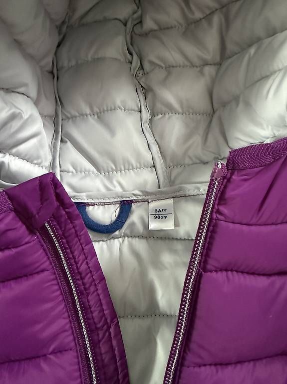 Altro abbigliamento per bambina: Neu: Mädchen Gilet Grösse 98 – Usato da Innerberg venduto da shopp 2