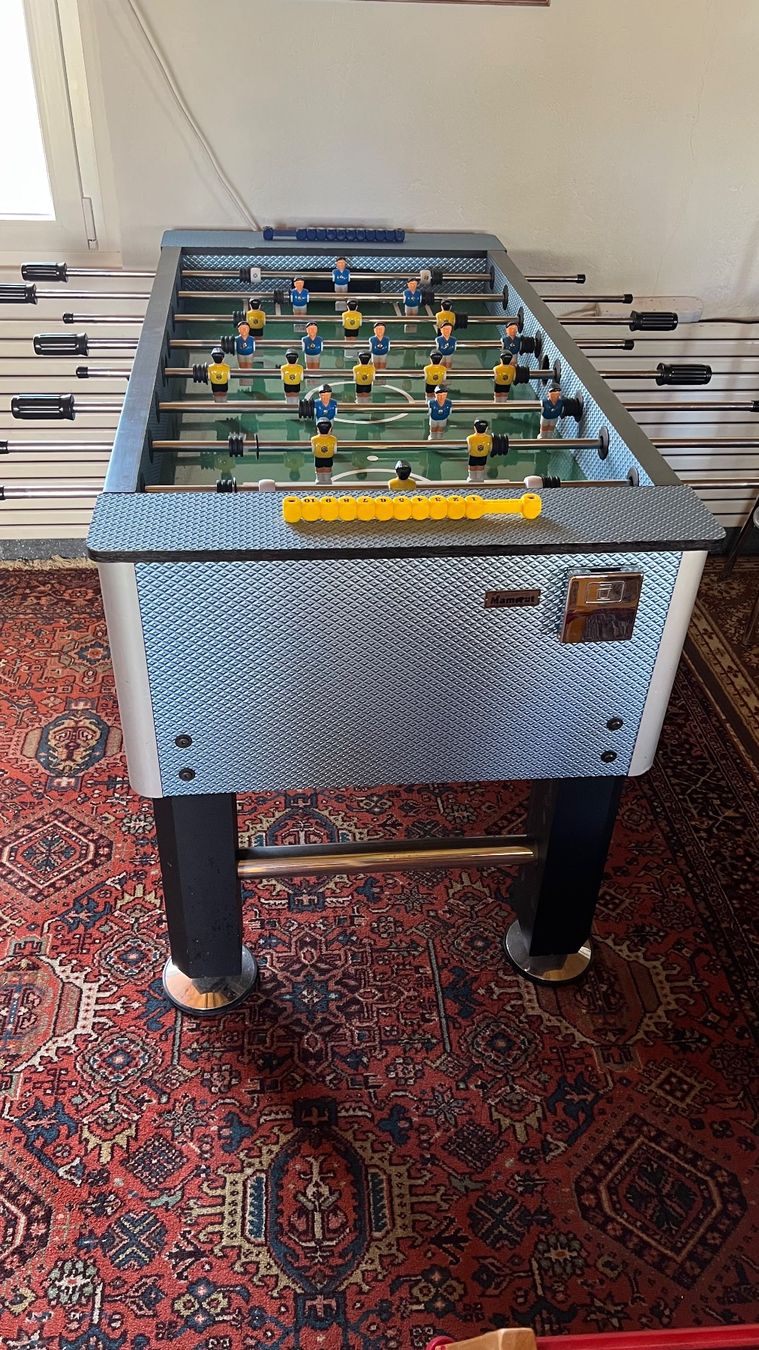 Jeux: Tischfussball / Töggelikasten – D'occasion à Sutz par Plasmi 1