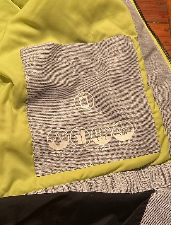 46 Nord Giacche & Cappotti: Veste 46 Nord taille 152 – Usato da Troistorrents venduto da Patalax 1