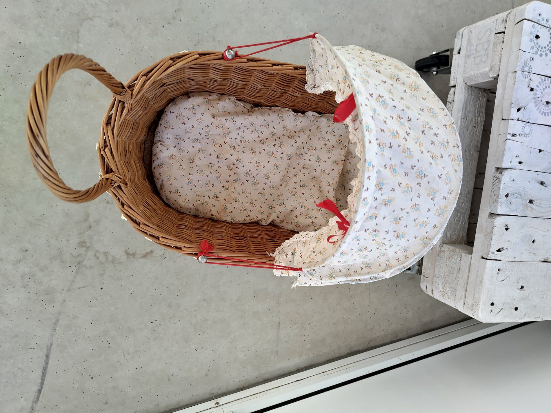 Carrozzine per bambole: Puppenwagen Antik – Usato da Fällanden venduto da jud_lh5c 1