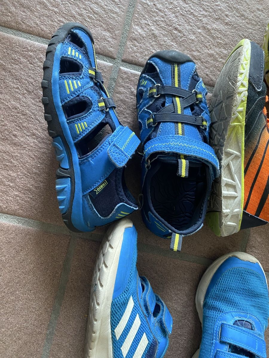 Chaussures garçon: Schuhpaket zum austragen 32 – D'occasion à Amriswil par samettigerli 1
