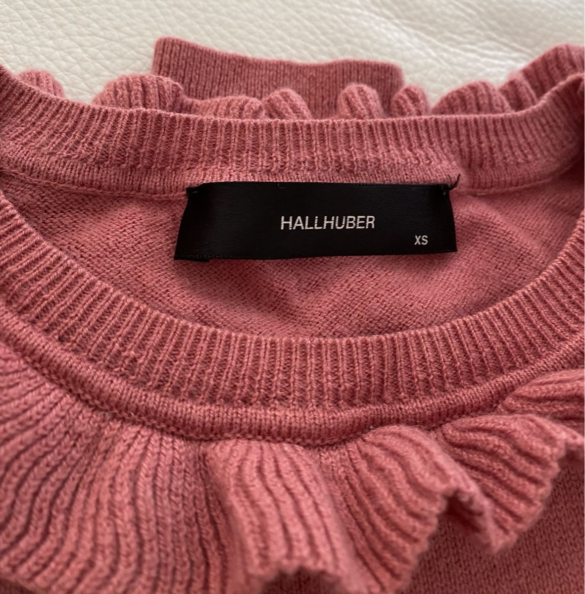 Hallhuber Maglioni & Felpe: Hallhuber Pullover aus 50% wolle 🌸 – Usato da Opfikon venduto da Luis144 5